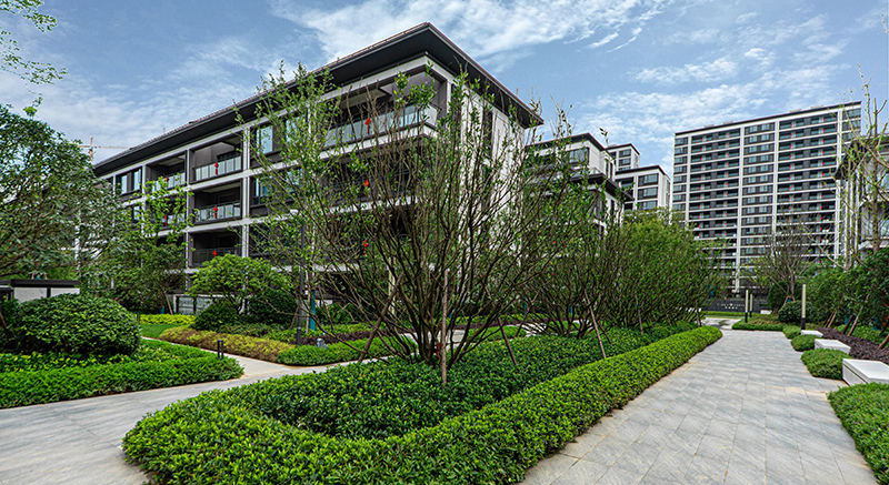 品質(zhì)兌現(xiàn)丨華地夏日添“新”意，開(kāi)啟沉浸式歸家畫(huà)卷！